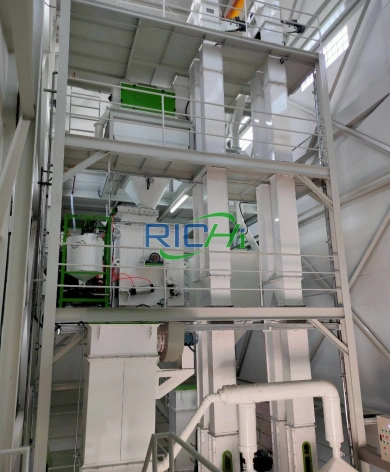 Comprehensive Livestock Feed Mill in the USA